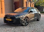 Audi A1 30 Tfsi 116pk S Tronic 2019 Grijs, Auto's, Audi, Stof, Zwart, Bedrijf, 1100 kg