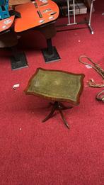 Chesterfield bijzettafel 40 bij 60, Gebruikt, 55 tot 75 cm, Chesterfield Engels, Rechthoekig