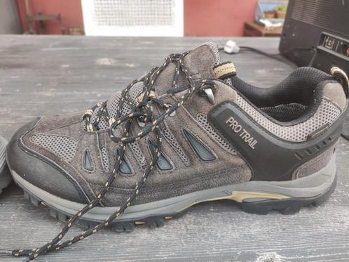 Wandelschoenen Heren Maat 44, Sport en Fitness, Bergsport en Wandelen, Zo goed als nieuw, Schoenen, Ophalen of Verzenden