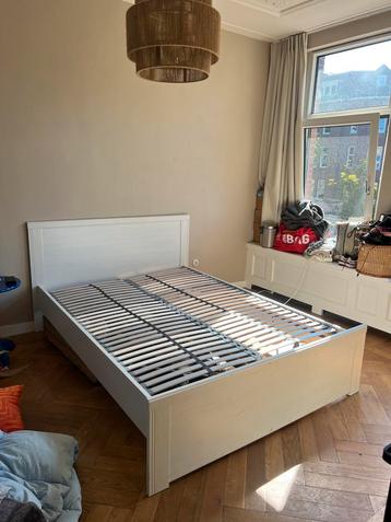 IKEA bed frame 140x200