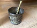 vintage messing mortel vijzel en stamper "Nick Anno 1590...", Antiek en Kunst, Ophalen