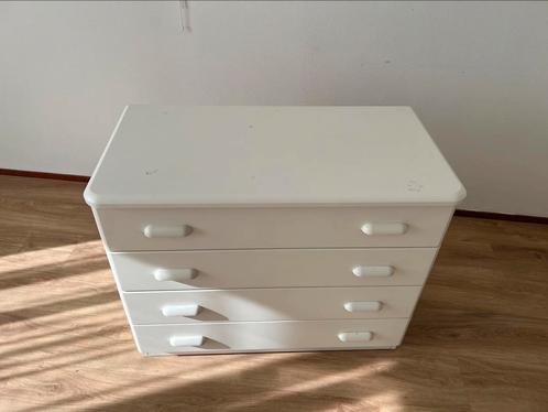Te Koop : Houten Ladekastje Laden Kastje 4 Laden Hout, Huis en Inrichting, Kasten | Ladekasten, Gebruikt, Minder dan 100 cm, 50 tot 100 cm