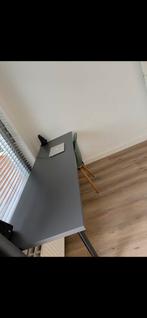 Bureau grijs 200x60 cm, Huis en Inrichting, Bureaus, Ophalen, Zo goed als nieuw