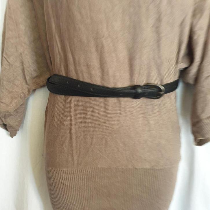 Zwarte leren riem met schubben lengte: 100 cm breedte: 2 cm, Kleding | Dames, Riemen en Ceinturen, Zo goed als nieuw, 90 tot 100 cm