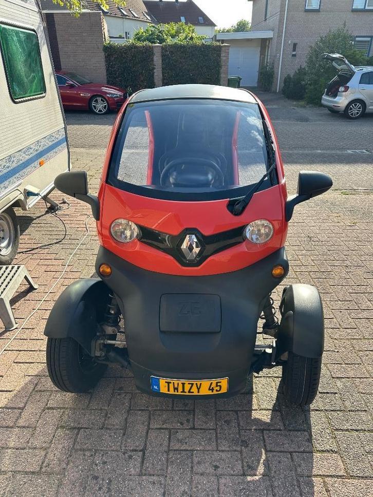 Renault twizy 45  Lees aub goed, Diversen, Brommobielen en Scootmobielen, Gebruikt, Overige merken, 46 km of meer, 16 km/u of meer