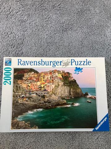 PUZZEL. RAVENSBURGER.  2000. STUKS beschikbaar voor biedingen