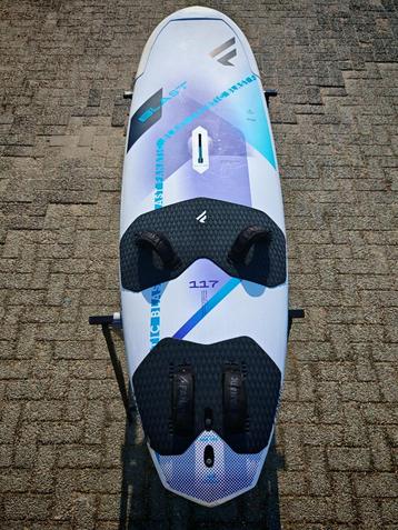 Fanatic Blast | windsurf boards beschikbaar voor biedingen