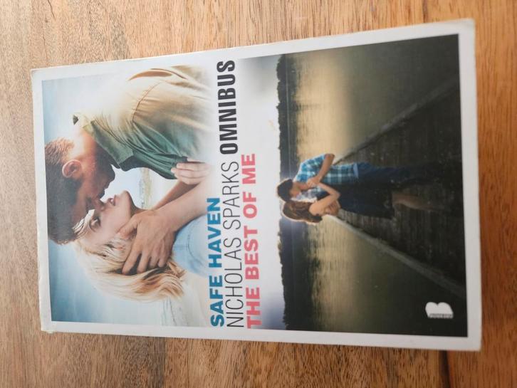 Nicholas Sparks - Omnibus Safe Haven & The Best of Me, Boeken, Literatuur, Gelezen, Nederland, Ophalen of Verzenden