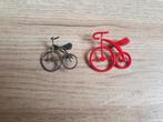 Twee leuke vintage fiets broches!, Ophalen of Verzenden, Gebruikt, Minder dan 4 cm, Overige materialen