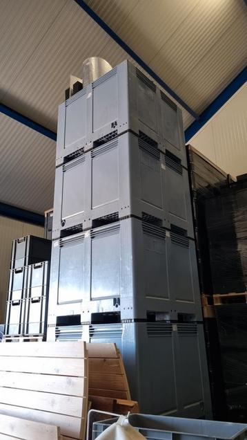 Sumooak 1200 x 1200 x 900 palletbox beschikbaar voor biedingen