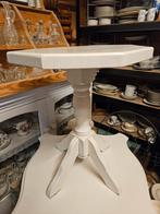 Leuk  zwaar eiken 6 hoekig tafeltje., Huis en Inrichting, Tafels | Bijzettafels, Ophalen, Rechthoekig, Minder dan 55 cm, Minder dan 45 cm