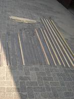 Grijze  overzetplinten  hoeken / passtukken etc, Doe-het-zelf en Verbouw, Plinten en Afwerking, Ophalen, Gebruikt, Mdf, Plinten
