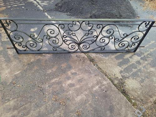 Smeedwerk hekken 20 stuks + dubbel poort, Tuin en Terras, Tuinhekken en Hekwerk, Gebruikt, Sierhekwerk, IJzer, Met poort, Ophalen