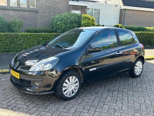Renault Clio 1.2 Authentique Airco! Goed rijdend! Elektrisch, Auto's, Renault, Bedrijf, Te koop, Clio, ABS, Airbags, Airconditioning