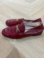 Dames schoenen, Ophalen of Verzenden, Zo goed als nieuw, Rood, Sneakers of Gympen