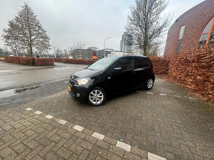 Skoda Citigo 1.0 T 44KW 2014 Zwart, Auto's, Skoda, Particulier, Citigo, ABS, Airbags, Airconditioning, Bluetooth, Centrale vergrendeling