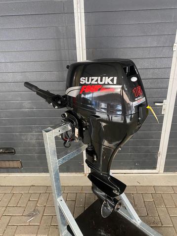 Suzuki 15 pk 4 takt kortstaart stuurknuppel elektrische   beschikbaar voor biedingen