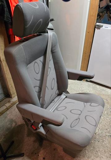 Vw t4 multivan back to back stoel beschikbaar voor biedingen