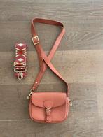 Nieuwe leren cross body tas!, Ophalen of Verzenden, Nieuw, Schoudertasje