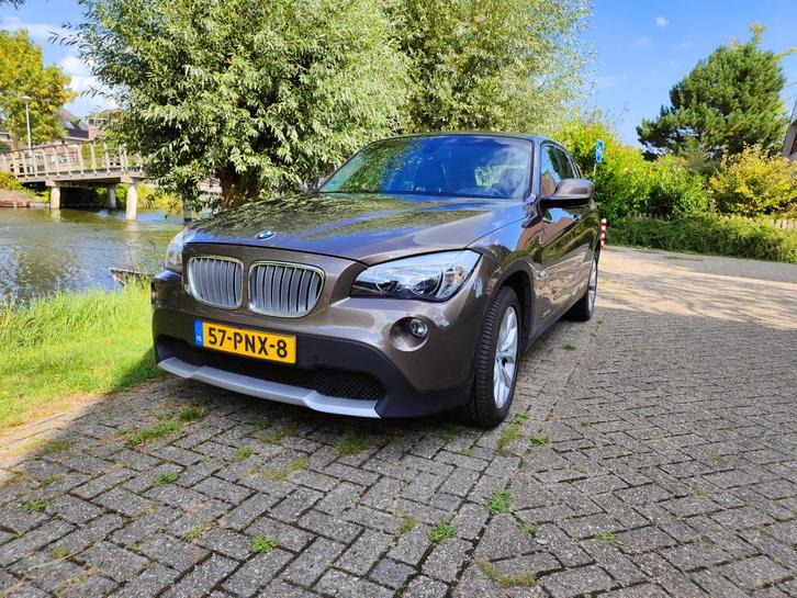 BMW X1 3.0 Xdrive 28I AUT 2011 Bruin Automaat Lage KM-stand, Auto's, BMW, Particulier, X1, ABS, Airconditioning, Bluetooth, Boordcomputer