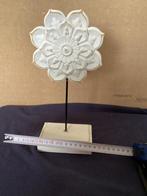 Decoratieve Bloem op Standaard, Antiek en Kunst, Ophalen of Verzenden