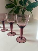 4 vintage paarse wijnglazen Ikea Pralin. Geëtst wijnglas, Ophalen of Verzenden, Zo goed als nieuw, Overige typen