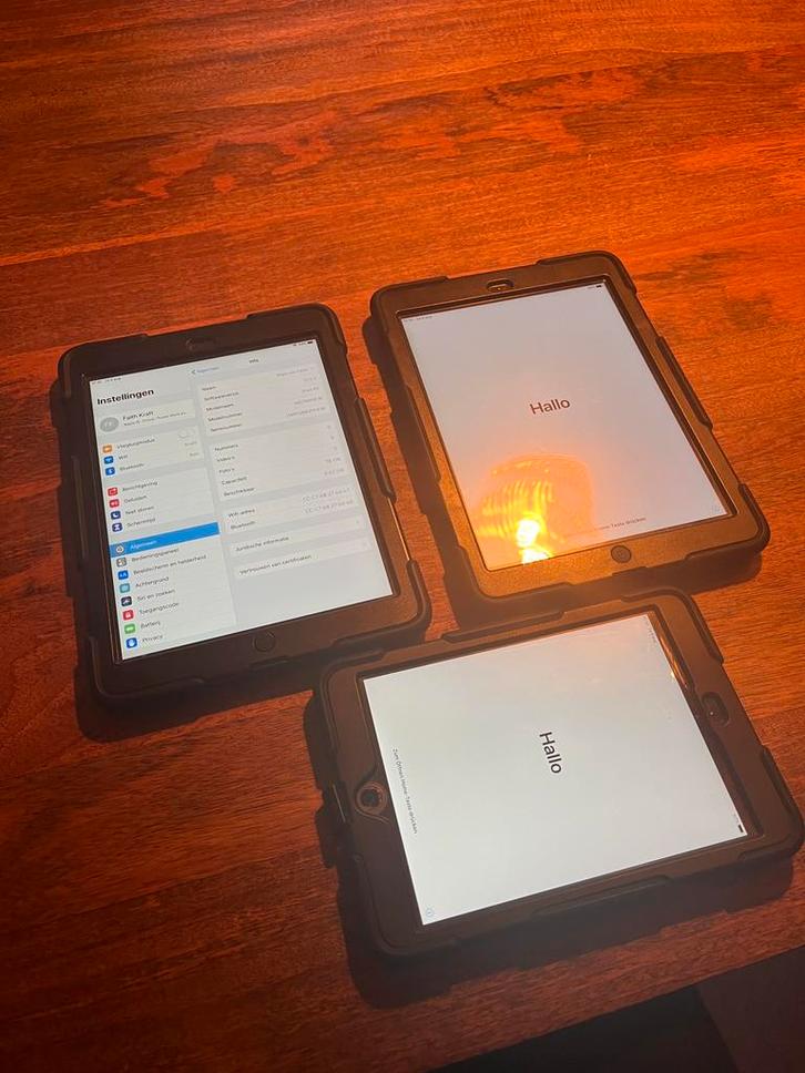 4x Ipad air (1e Generatie), 1x mini (2e generatie), Computers en Software, Apple iPads, Zo goed als nieuw, Wi-Fi, 10 inch, 16 GB