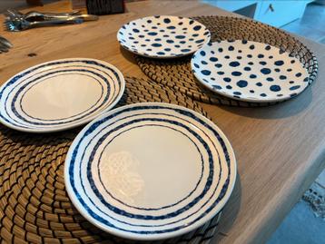 6 dots + 6 lines Churchill plates beschikbaar voor biedingen