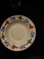 4 diepe Boerenbont Borden, Ophalen of Verzenden, Zo goed als nieuw, Bord(en), Aardewerk