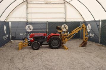 Backhoe tuintrekker minigraver graafmachine  beschikbaar voor biedingen