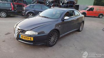Alfa Romeo GT 2008 1.9 JTD 937A5 Zwart 639 onderdelen beschikbaar voor biedingen