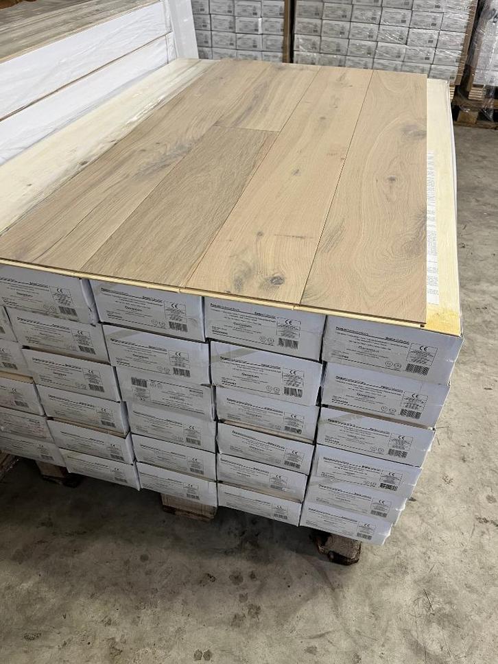 Restpartij parketvloer eik af te halen, Huis en Inrichting, Stoffering | Vloerbedekking, Nieuw, Parket, Crème, Beige, Bruin, Grijs