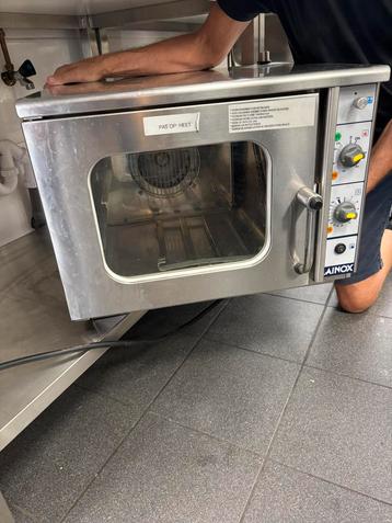 Stoomoven krachtstroom beschikbaar voor biedingen