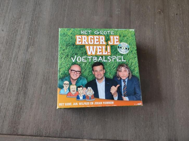 Het groot erger je wel voetbalspel € 2,00, Hobby en Vrije tijd, Gezelschapsspellen | Bordspellen, Zo goed als nieuw, Een of twee spelers