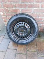 Pirelli Winterbanden set  Honda Jazz 2009 met wielbouten, Ophalen