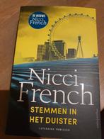 Stemmen in het duister - Nicci French, Boeken, Thrillers, Ophalen of Verzenden, Zo goed als nieuw, Nicci French, Nederland