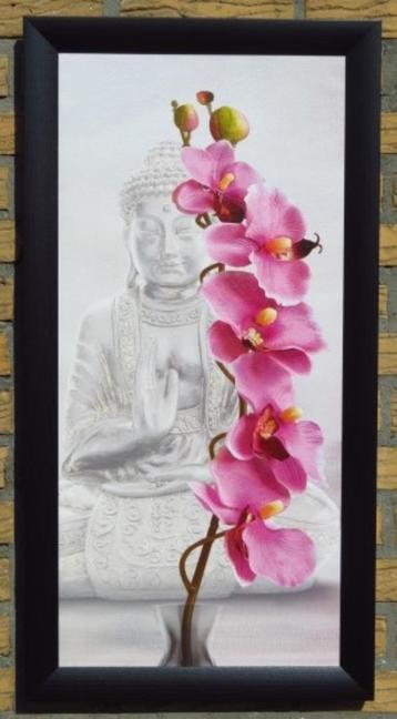 Afbeelding in lijst: Boeddha met orchidee 40cm x 77 cm