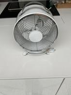 Witte metalenen tafel ventilator, Ophalen, Zo goed als nieuw, Tafelventilator