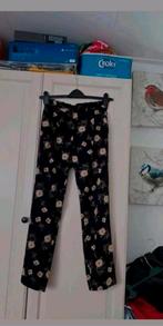 Leuke lange zwarte broek met bloemen Primark maar 38, Maat 38/40 (M), Zwart, Ophalen of Verzenden, Lang