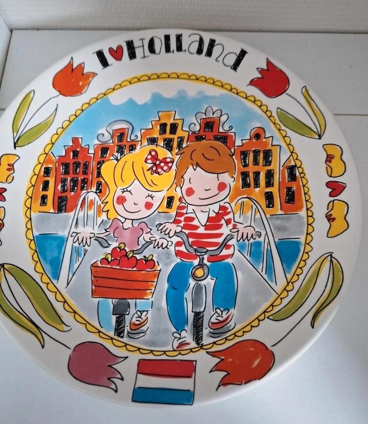 Blond Amsterdam I Love Holland Bord 34cm limited edition, Antiek en Kunst, Antiek | Schalen, Ophalen of Verzenden