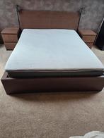 2 persoons bedframe plus 2 nachtkastjes., Ophalen, Tweepersoons, Zo goed als nieuw, 180 cm