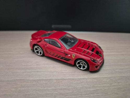 Hot Wheels Ferrari 599XX Rood 1/64 nieuwstaat zeldzaam, Hobby en Vrije tijd, Modelauto's | 1:87, Zo goed als nieuw, Auto, Ophalen