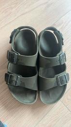 Birkenstock sandalen maat 32 leger groen zgan, Ophalen of Verzenden, Zo goed als nieuw, Jongen