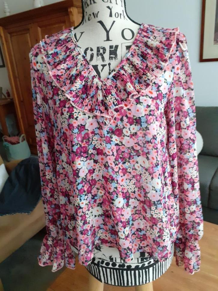 diverse blouses 3stuks    afhalen., Kleding | Dames, Blouses en Tunieken, Nieuw, Maat 38/40 (M), Overige kleuren, Ophalen