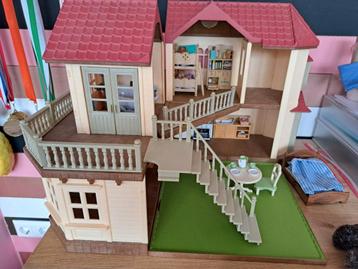 Overcompleet sylavian families huis met veel extra's beschikbaar voor biedingen
