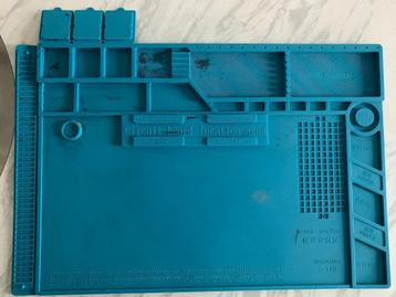 Silicone werkmat werkblad soldeer werkmat soldeerstation beschikbaar voor biedingen