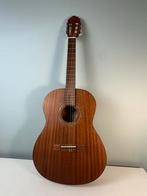 Greg Bennett CS9-1SN Houten Gitaar, Muziek en Instrumenten, Snaarinstrumenten | Gitaren | Akoestisch, Klassieke of Spaanse gitaar