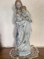 Porselein maria met kind, Antiek en Kunst, Antiek | Religie, Ophalen of Verzenden