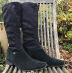 Laarzen Zwart hoge laarzen ESPRIT mt 39, Kleding | Dames, Schoenen, Hoge laarzen, Zwart, Ophalen of Verzenden, Zo goed als nieuw