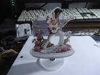 2D plat roterend Elvis Presley beeldje met rozen 10 cm hoog, Verzamelen, Muziek, Artiesten en Beroemdheden, Verzenden, Zo goed als nieuw